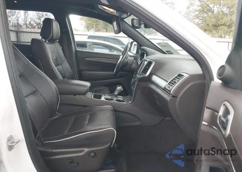 2018 Jeep Grand Cherokee Overland 4X2 из США, поврежденный, VIN 1C4RJECG5JC455405